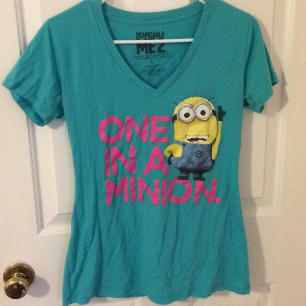 Despicable me 2 juniors shirt Size L